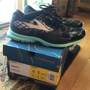 Brooks Launch 3 running shoes